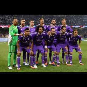 Meet your Posher, Thomas